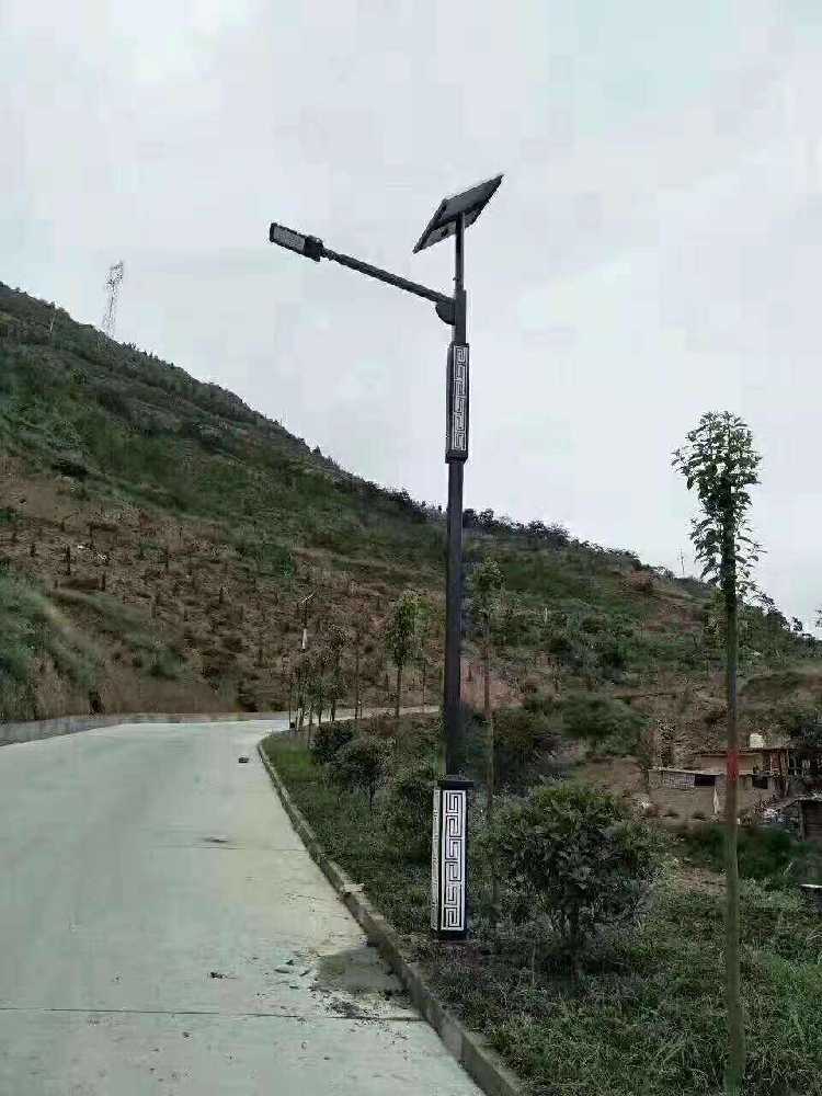 阿拉山口市仿古太阳能路灯
